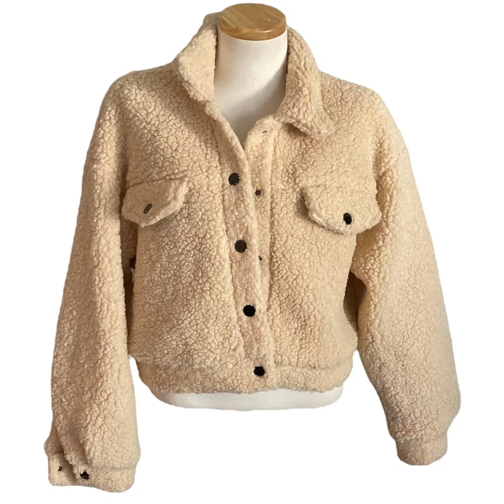 SHEIN Teddy Shearling Jacket Size Medium - Picture 2 of 8